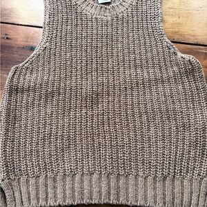 Abercrombie & Fitch Brown Knit Sweater Vest